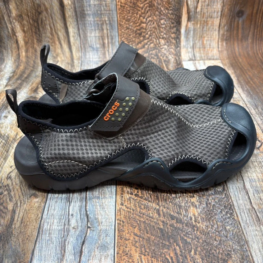 Crocs Swiftwater Mesh Deck Sandals Mens 10 Espresso Black Water Shoes 15041